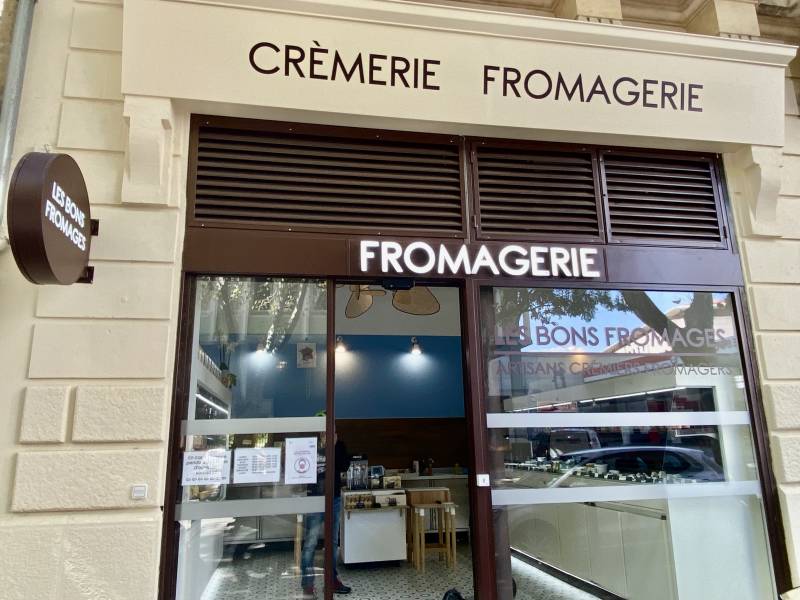 Rénovation de la fromagerie LES BONS FROMAGES à Vauban Marseille