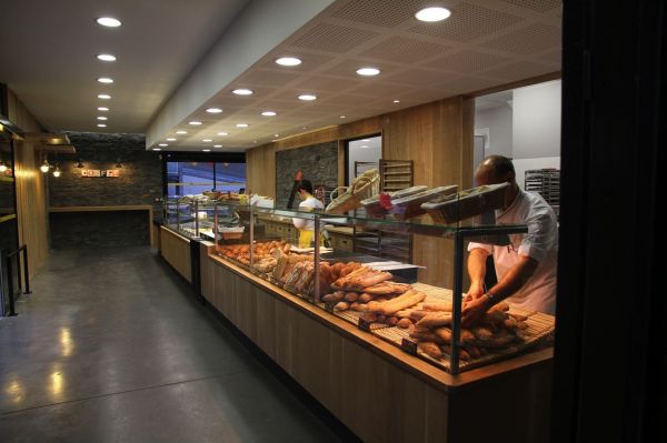 Magasin de vente de pains et viennoiserie à Nimes